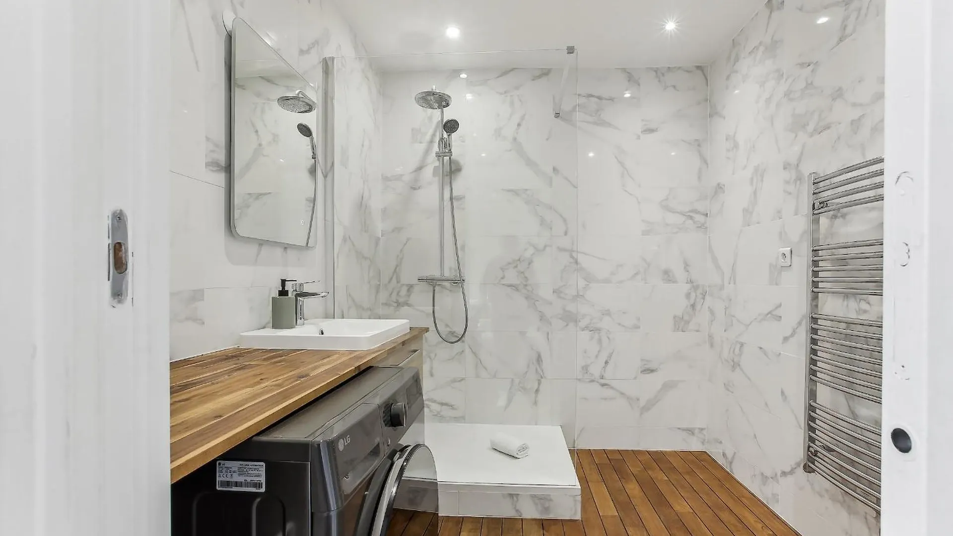 Champs-Elysees & Trocadero - Cityapartmentstay 巴黎 公寓